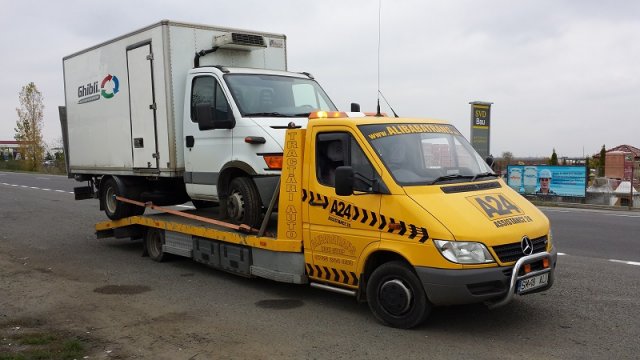 Tractari Autoutilitare, Camioane Satu Mare & Servicii de Asistenta Rutiera